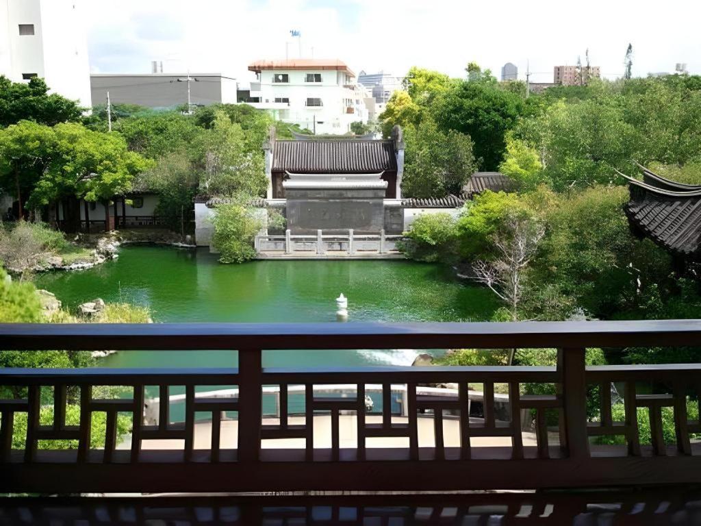 Hotel Peace Land Kume Naha Zewnętrze zdjęcie