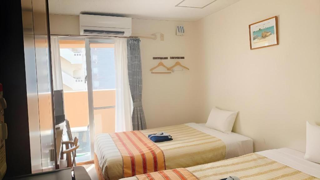 Hotel Peace Land Kume Naha Zewnętrze zdjęcie